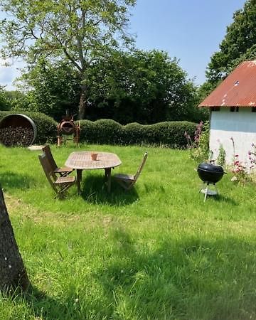 Les Sources Camping Club Les Cresnays Экстерьер фото